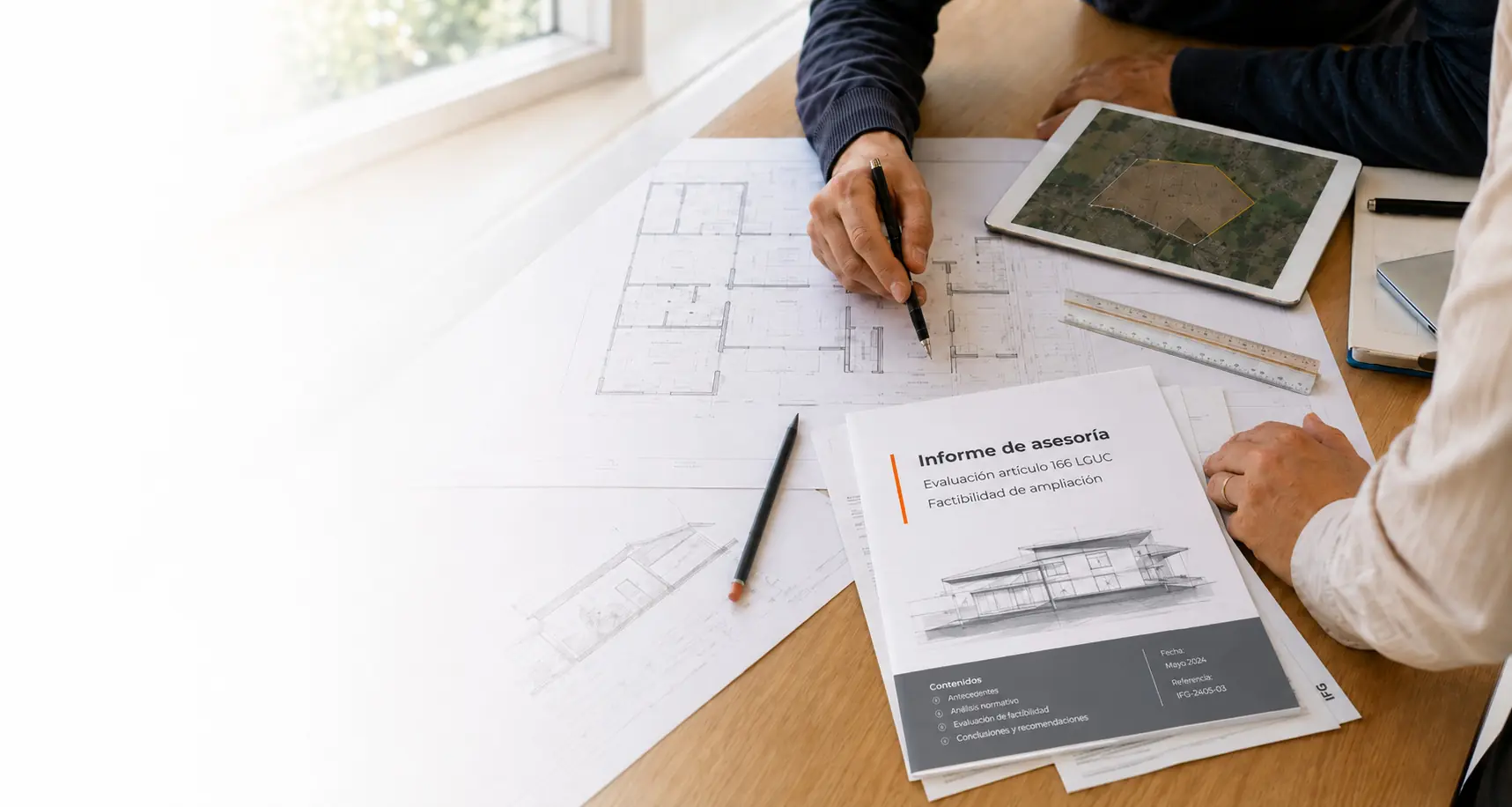 Revisión técnica de planos e informe de asesoría sobre normativa de construcción